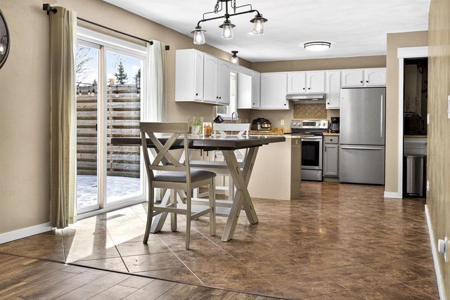 N9598 CHADBURY LANE, Appleton, WI 54915