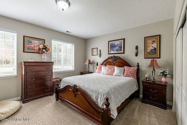 30607 N PHEASANT RUN CT, Athol, ID 83801