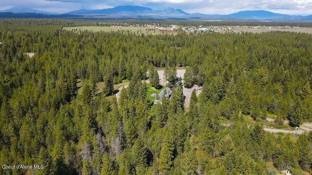 30607 N PHEASANT RUN CT, Athol, ID 83801