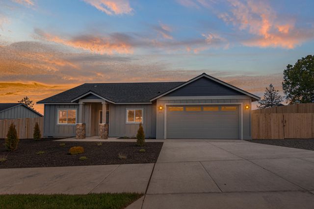 582 SW H Street Lot 1, Madras, OR 97741