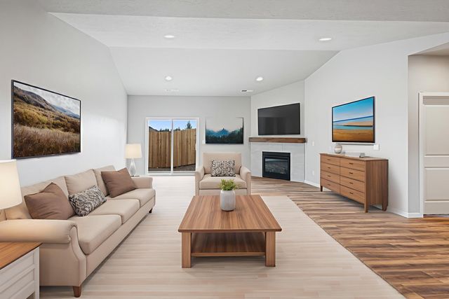 582 SW H Street Lot 1, Madras, OR 97741