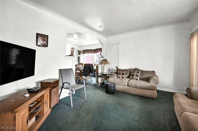 9220 Adams Avenue, Cleveland, OH 44108