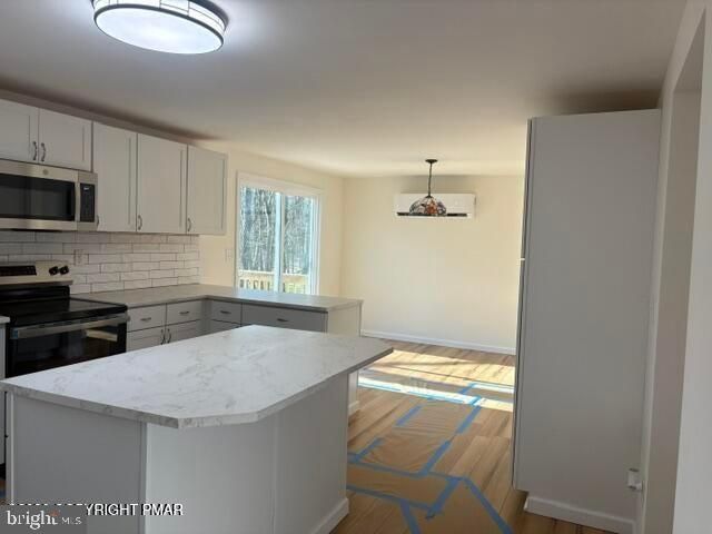 244 UPPER RIDGE DR, Effort, PA 18330