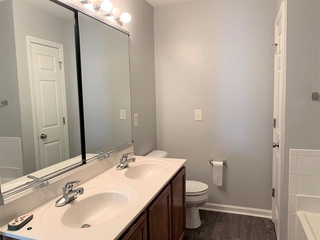 11721 Coppergate Drive Unit 107, Raleigh, NC 27614