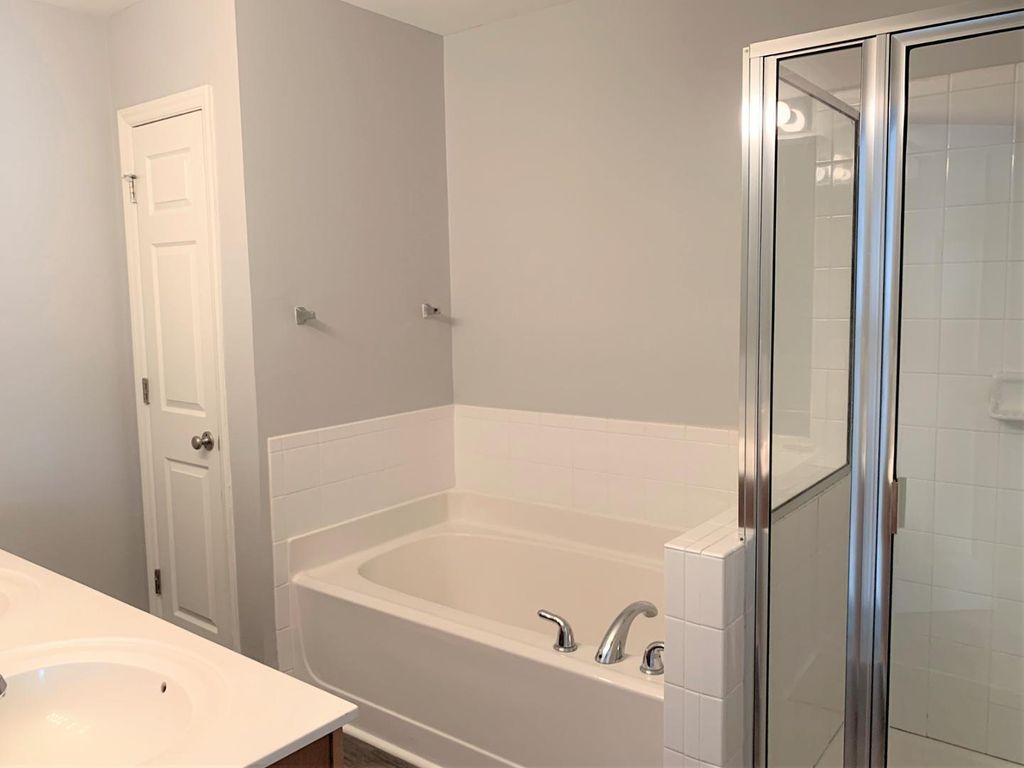 11721 Coppergate Drive Unit 107, Raleigh, NC 27614