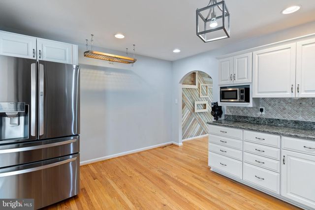 850 HOLLY AVE, Edgewater, MD 21037