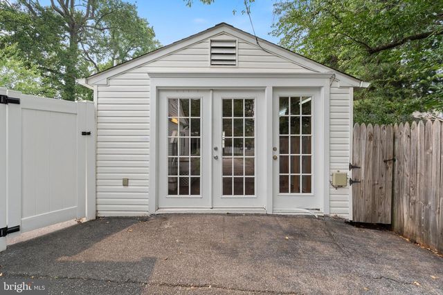 850 HOLLY AVE, Edgewater, MD 21037