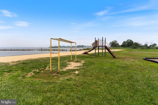 850 HOLLY AVE, Edgewater, MD 21037