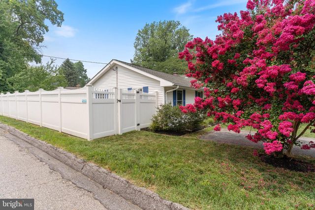850 HOLLY AVE, Edgewater, MD 21037