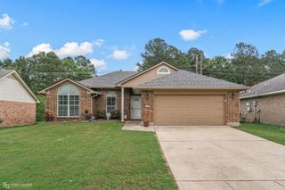 9341 Crooked Creek Drive, Shreveport, LA 71118