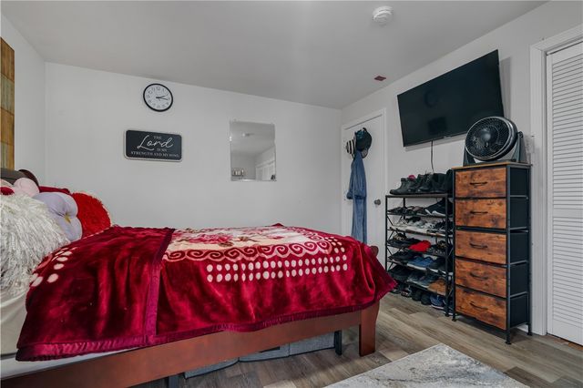 5 GARIBALDI Street 33, North Providence, RI 02911