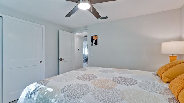 504 69th Street, Holmes Beach, FL 34217