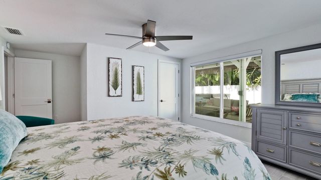 504 69th Street, Holmes Beach, FL 34217