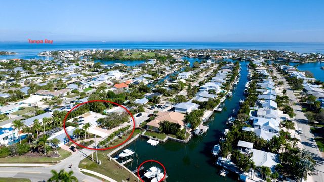 504 69th Street, Holmes Beach, FL 34217