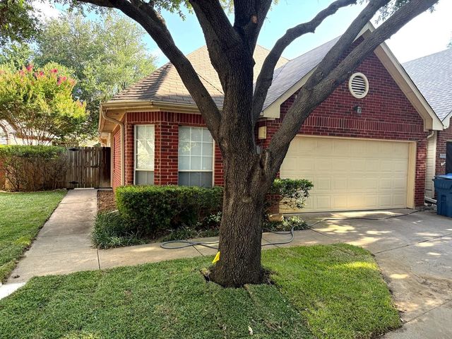 4149 1 Place Lane, Flower Mound, TX 75028