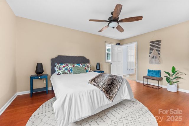 32 Southwicke Drive, Arden, NC 28704