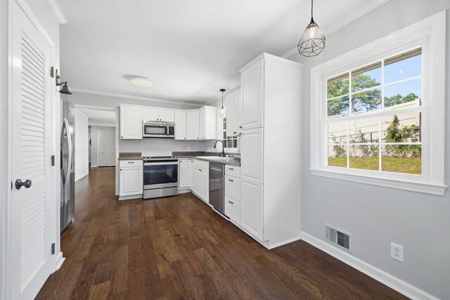 1209 Valencia Drive, Dalton, GA 30720