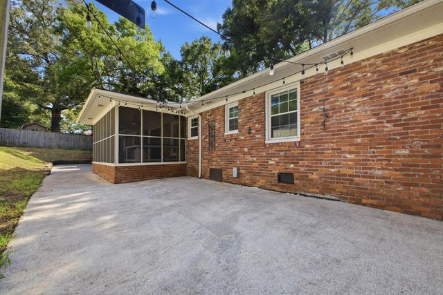 1209 Valencia Drive, Dalton, GA 30720