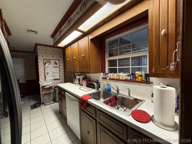 2706 Brookside Circle, Mcalester, OK 74501