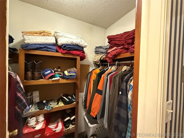2706 Brookside Circle, Mcalester, OK 74501