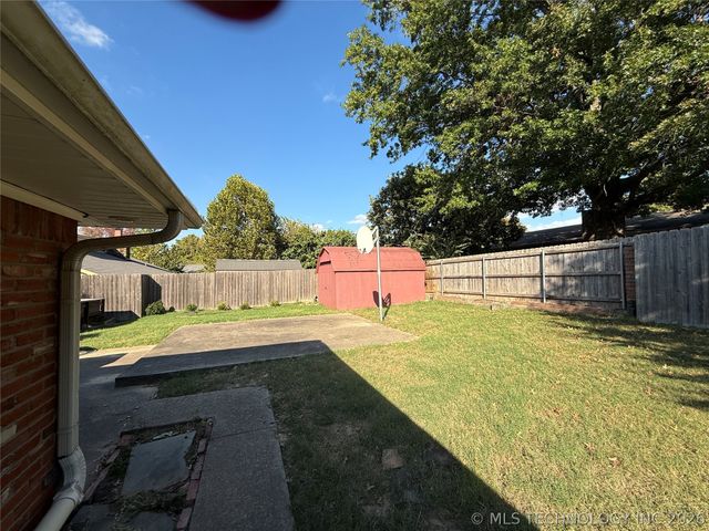 2706 Brookside Circle, Mcalester, OK 74501