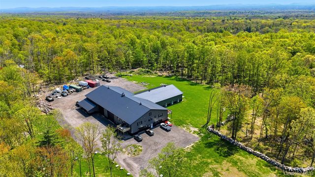 51 Redder Road, Pine Bush, NY 12566