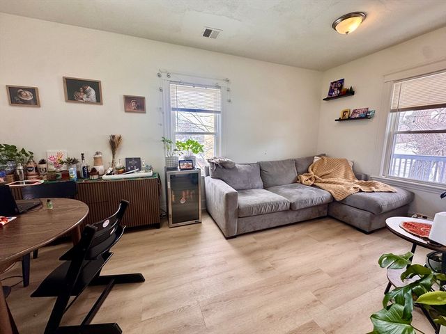 127 Eliot St 3, Brookline, MA 02467