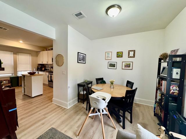 127 Eliot St 3, Brookline, MA 02467
