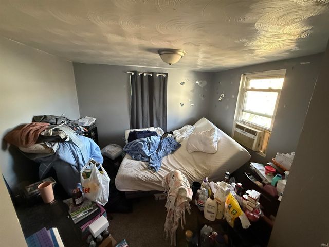 208 S Bendix Drive, South Bend, IN 46619