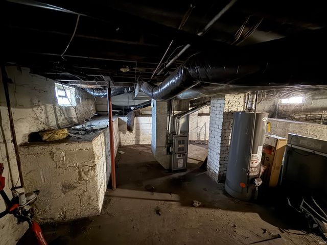 208 S Bendix Drive, South Bend, IN 46619