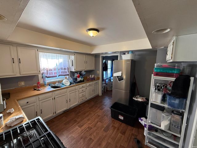 208 S Bendix Drive, South Bend, IN 46619