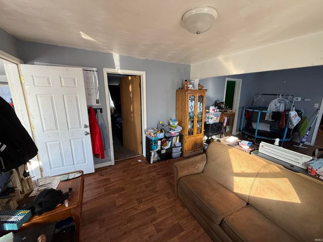 208 S Bendix Drive, South Bend, IN 46619