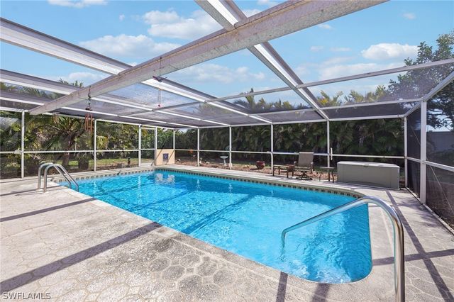 1116 SE 30th TER, Cape Coral, FL 33904