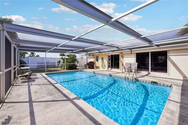 1116 SE 30th TER, Cape Coral, FL 33904