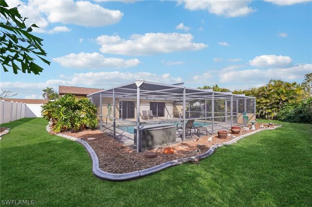 1116 SE 30th TER, Cape Coral, FL 33904