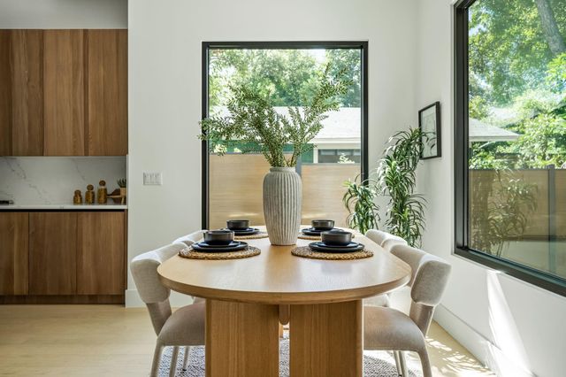 3210 Thompson ST, Austin, TX 78702