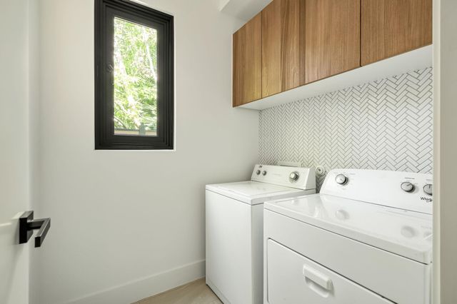3210 Thompson ST, Austin, TX 78702