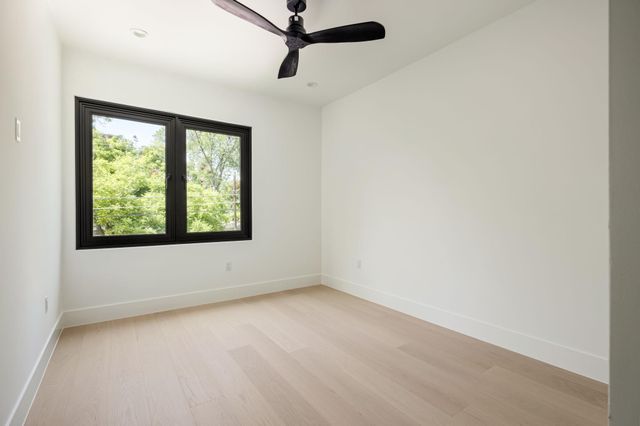 3210 Thompson ST, Austin, TX 78702