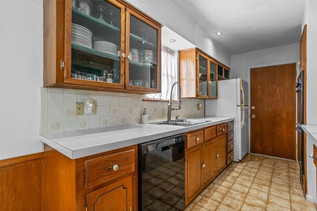 1221 Ashland Drive, Richardson, TX 75080