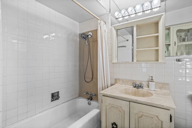 1221 Ashland Drive, Richardson, TX 75080