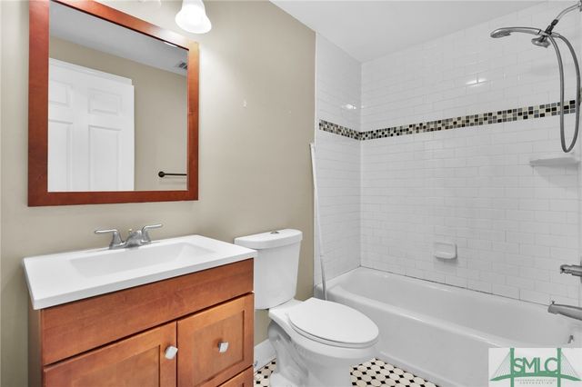 836 E Park Avenue, Savannah, GA 31401