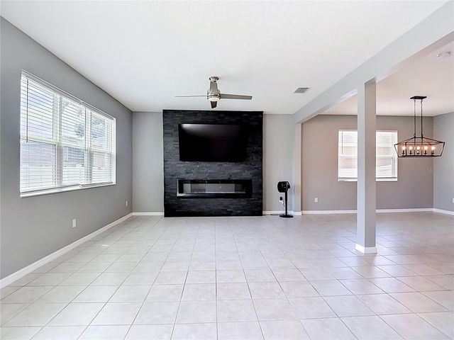 9127 FREEDOM HILL DRIVE, Seffner, FL 33584