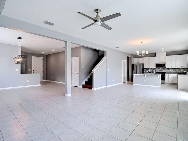 9127 FREEDOM HILL DRIVE, Seffner, FL 33584