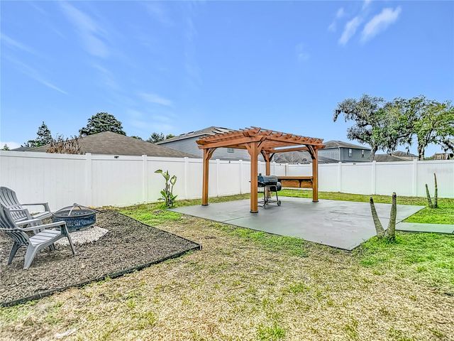 9127 FREEDOM HILL DRIVE, Seffner, FL 33584