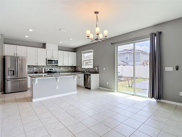 9127 FREEDOM HILL DRIVE, Seffner, FL 33584
