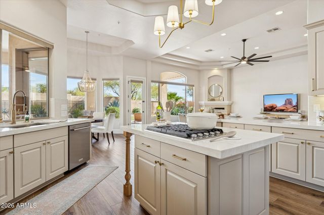 12077 N 123RD Way, Scottsdale, AZ 85259