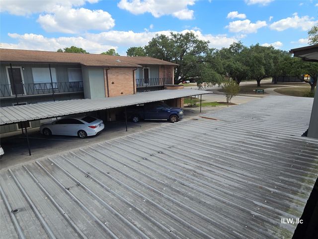 8818 Ilona Lane 6, Houston, TX 77025