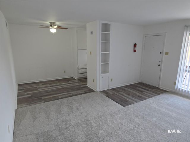 8818 Ilona Lane 6, Houston, TX 77025