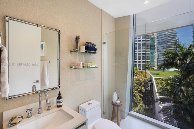 2831 S Bayshore Drive 604, Miami, FL 33133