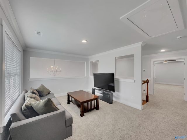 408 Arcanum Lane, New Market, AL 35761